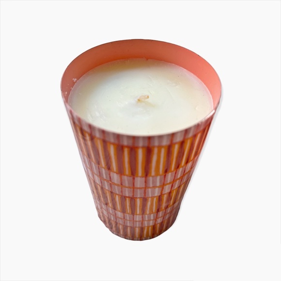 NWT Anthropologie Foodie Tin Candle in Stonefruit Dandelion - Picture 6 of 8